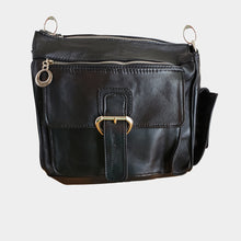 Carica l&#39;immagine nel visualizzatore di Gallery, Large Handbag with secret pockets